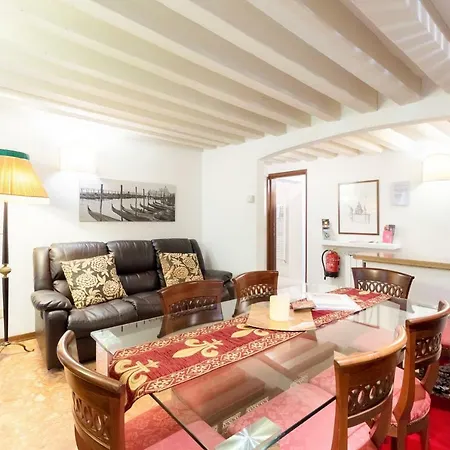 Ca' Del Carro Family Apartment-2